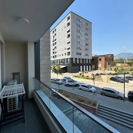 Amara * Τίρανα